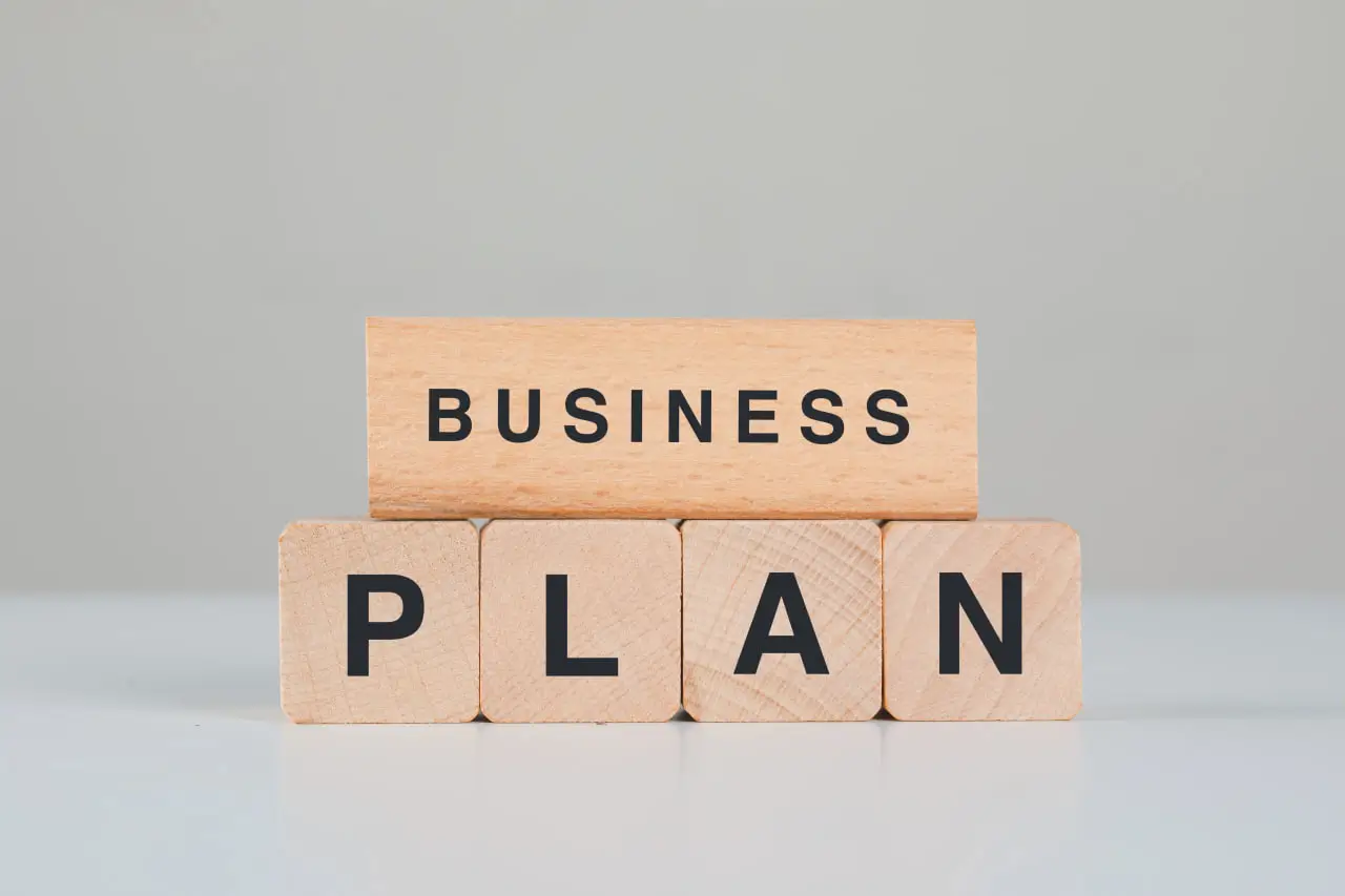 business-plan-wooden-blocks